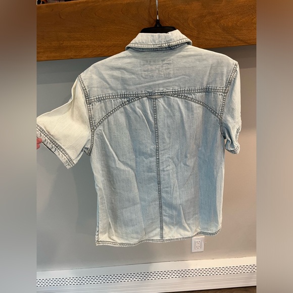 We The Free/Free People Denim Shirt NWT - Picture 5 of 11